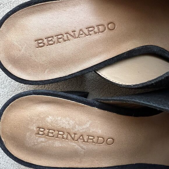 Bernardo Vamp Black Suede Block Heel Sandal Women 7 Open Toe Bow Minimalist - Picture 12 of 15